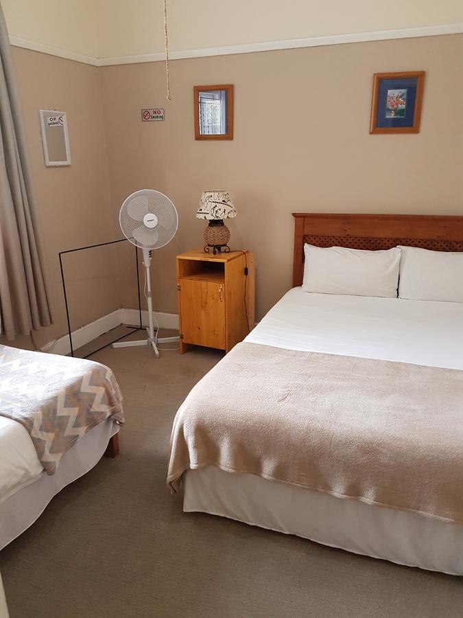 Oasis Shanti Backpackers Oudtshoorn Luaran gambar